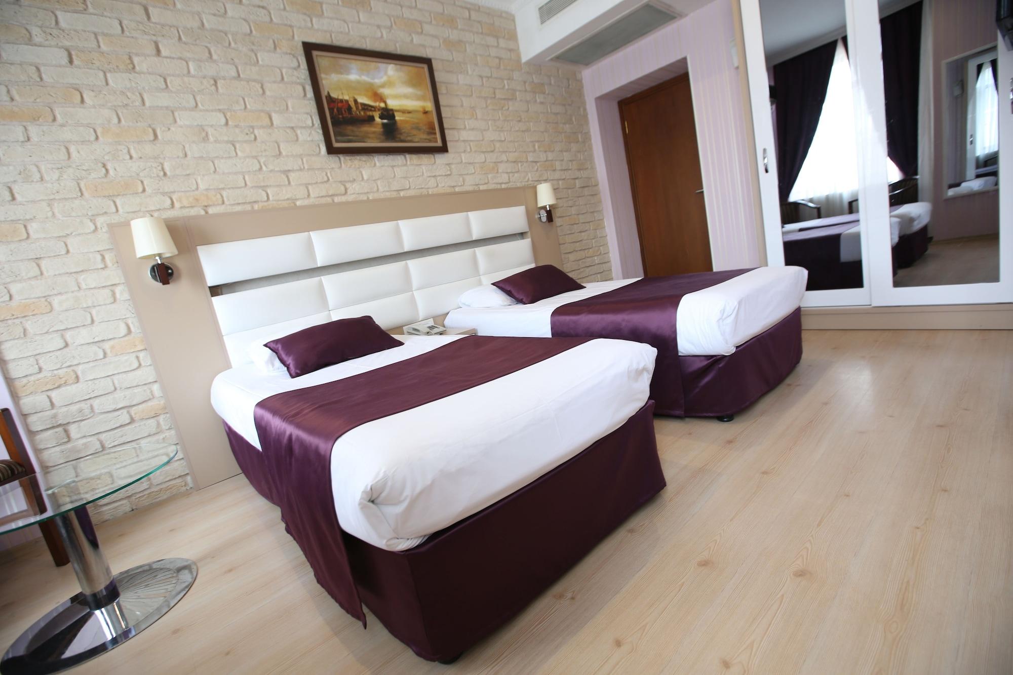 Nil Hotel Istanbul Exterior foto