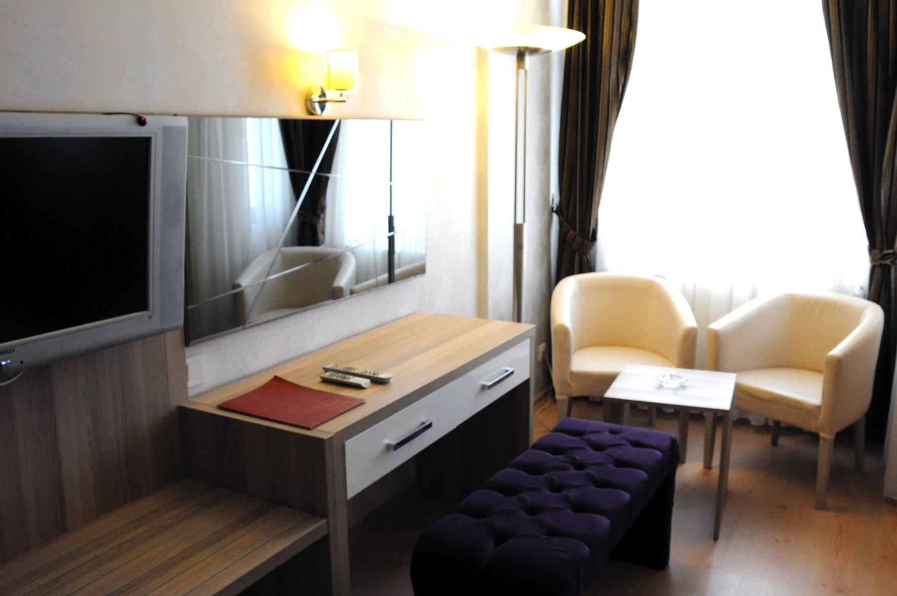 Nil Hotel Istanbul Exterior foto