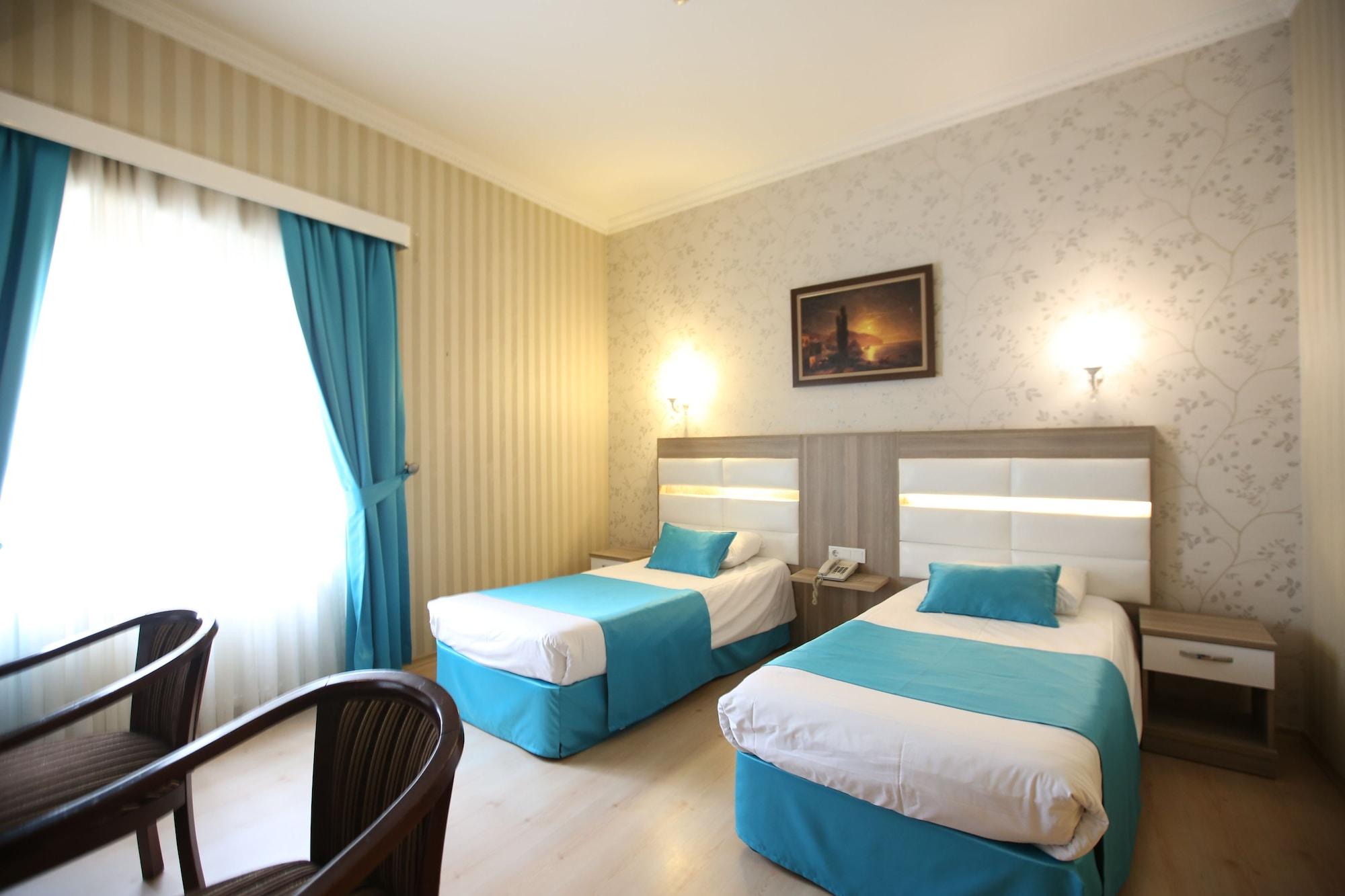 Nil Hotel Istanbul Exterior foto