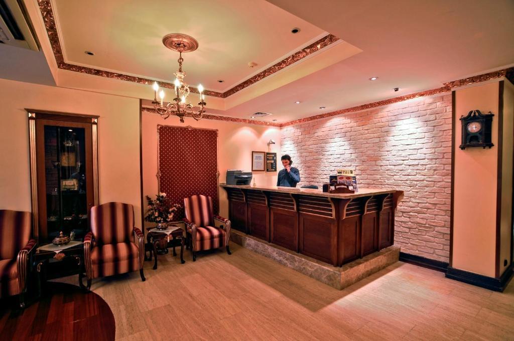 Nil Hotel Istanbul Exterior foto